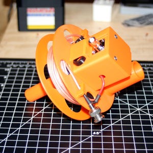 Integrated EFHW winder reel for antenna wire, coax and UNUN together - 4.75&quot; diameter - sized for up to FT-140-43 core - Free Shipping!