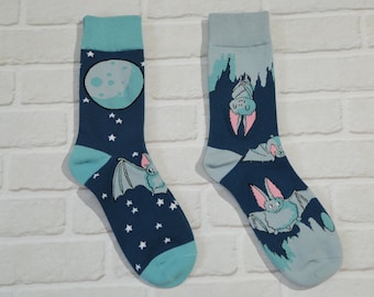 Bat Pattern Cotton Socks: Halloween Couple Socks (2 Pairs)