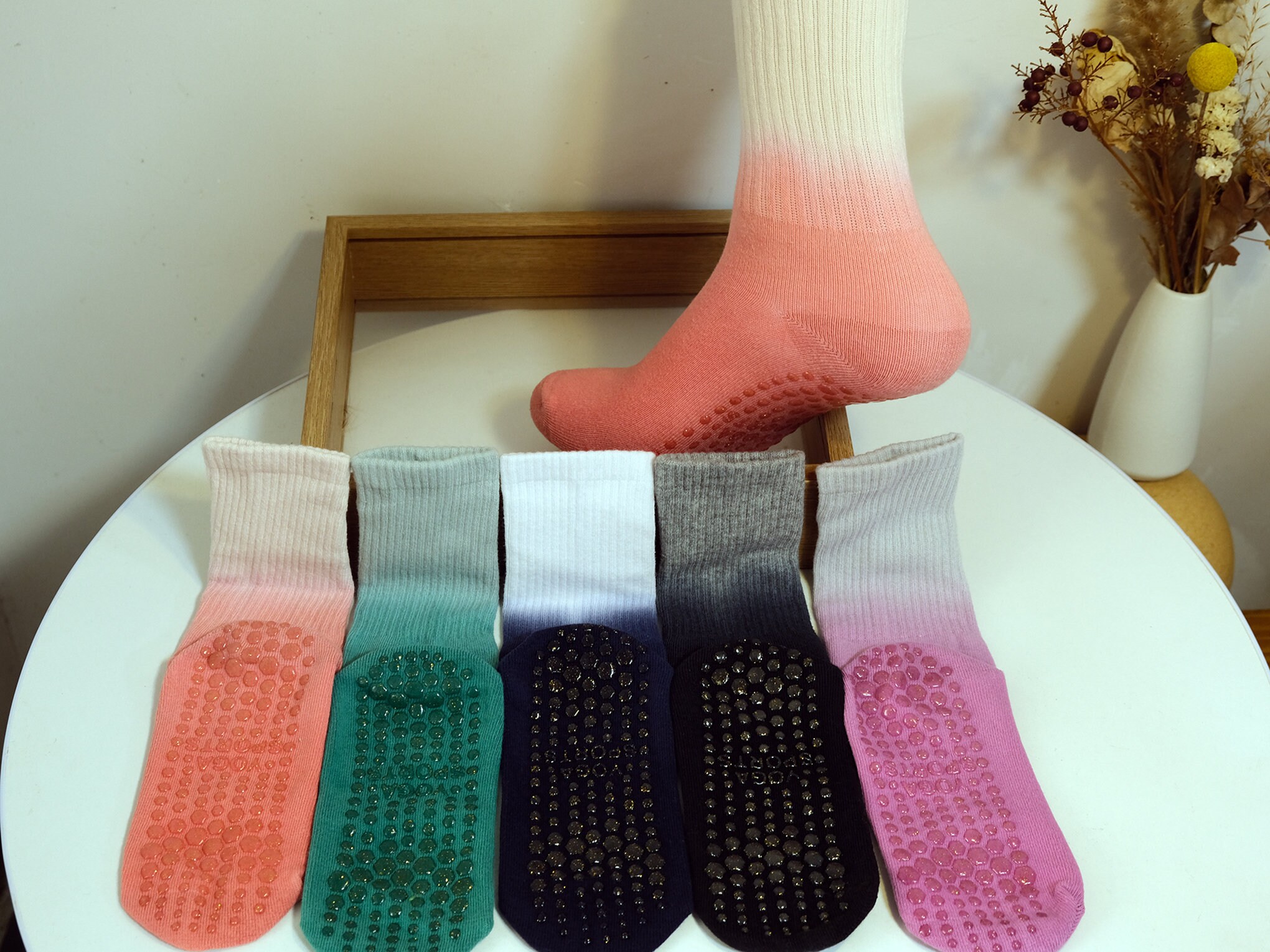 Yoga Pilates Stocks,indoor Antislip Socks,gradient Colors Yoga Socks