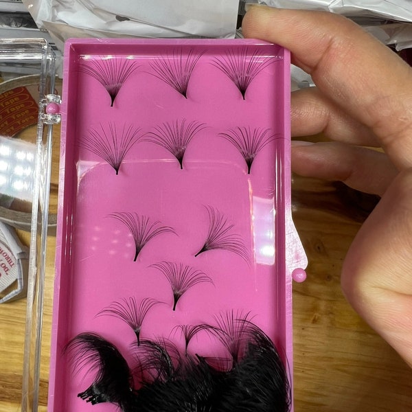 25D Handmade Fans, 500 Fans Box 0.03 Thickness, Eyelash Extension, Handmade Volume Fans Loose Tray, Curl C - D