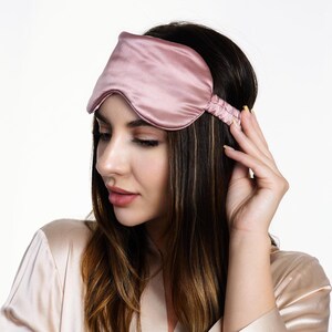 Mulberry Silk Sleep Mask, Lightweight Eye Cover, Hypoallergenic image 3