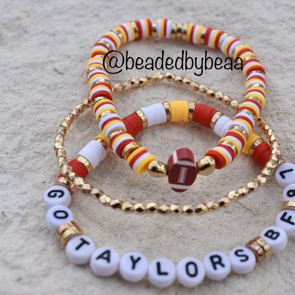 Go Taylor’s Boyfriend bracelet set