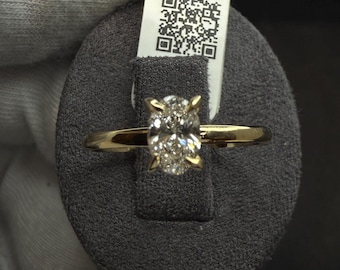 Lab-Grown Oval Diamond Solitaire Engagement Ring, 14K Yellow Gold, IGI Certified