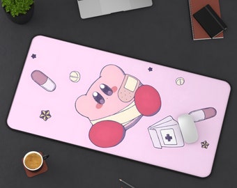 Alfombrilla de ratón Kirby / Alfombrilla de escritorio Kirby / Oficina en casa / Elementos básicos para el trabajo / Escritorio de estudiante / Escritorio para juegos / Alfombrilla de ratón / Decoración del espacio de trabajo / Arte de Kirby