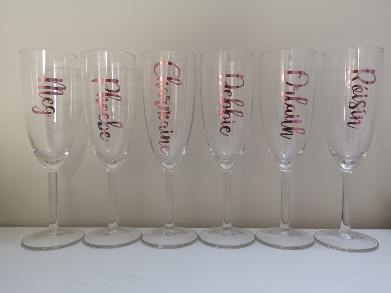 Personalised name vinyls for champagne glasses image 9