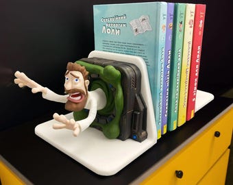 Portal Professor Bookends – Funny 3D Printed Book Holder, Geek Home Decor, Unique Gift for Men, Gamer Desk Organizer, Sci-Fi Shelf Decor