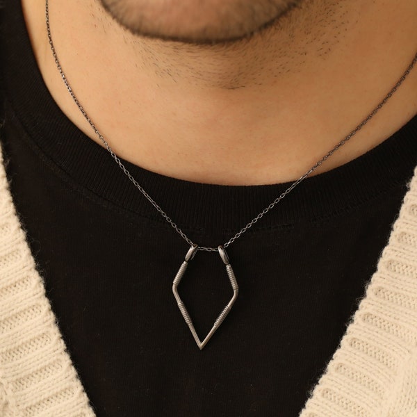Ring Holder Necklace, Men Ring Holder, Gift for Husband, Gift for Husband, Gift For Groom, Geometric Ring Holder, Valentine's Day Gift