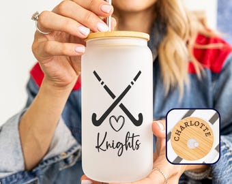 Custom Field Hockey Team Gifts, Personalized Field Hockey Iced Coffee Glass Can, Field Hockey, Field Hockey Cup with Engraved Lid, Team Gift
