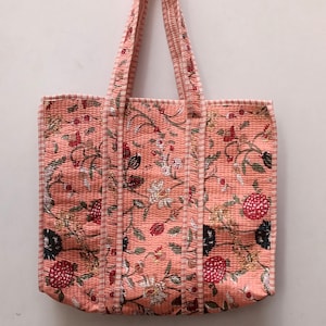 Gesteppte Baumwolle handbedruckt reversibel große mehrfarbige Blumen Einkaufstasche Umweltfreundliche nachhaltige robuste Einkaufstasche handgemachte Boho Tasche