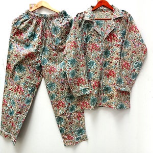 Hand Block Floral Cotton Pajama Set: Indian Night Suit