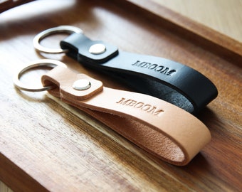 Customizable BUTTERO Italian Leather Keychain: 10 Characters Each Side - A Handcrafted Accessory