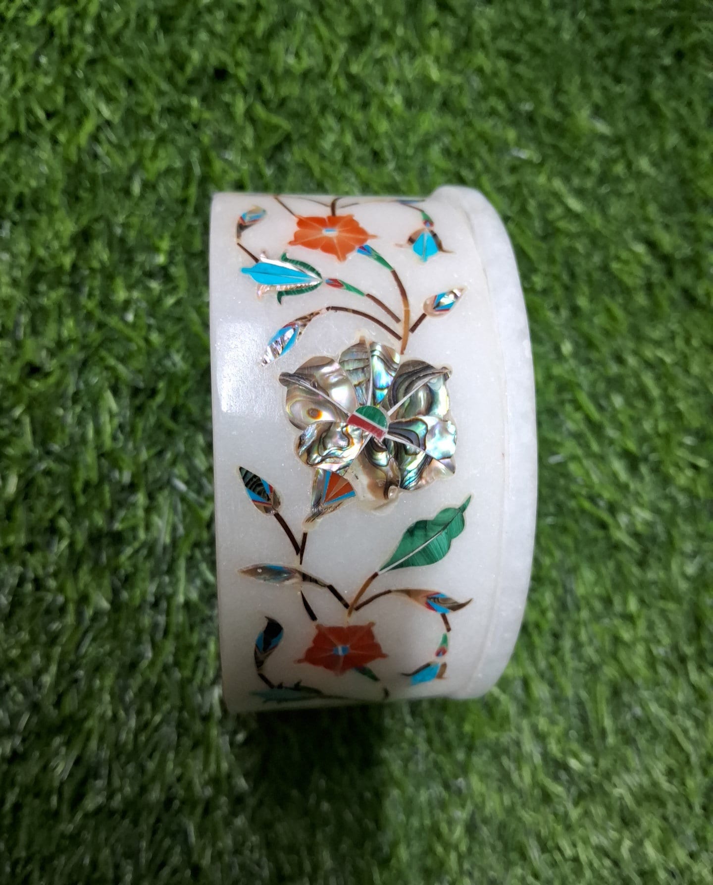 手作りの大理石象嵌ジュエリーボックス：花柄の小物収納 - Etsy 日本