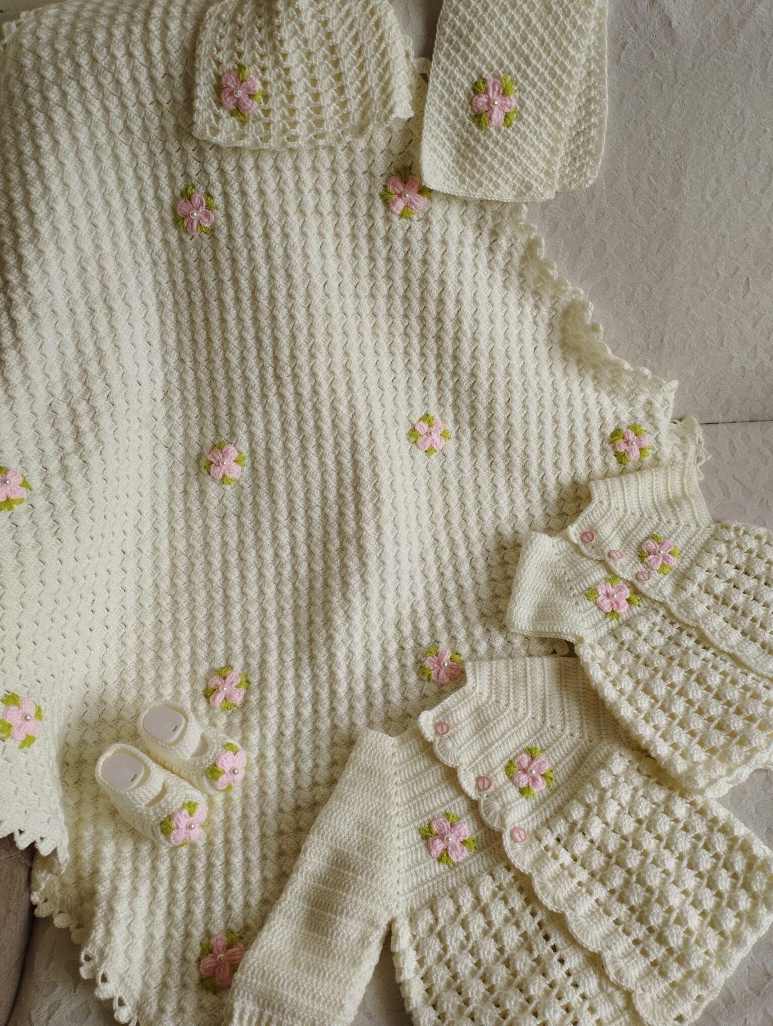 Collar De Lactancia De Crochet Tipo Para Bebe En Rosa Con Corazón. Envio  Gratis 