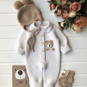 4 Piece Teddy Bear Newborn Suit and Set, Newborn Baby Graduation Dress, Unisex Baby Clothes, Baby Gifts, Homecoming Hospital Gift image 8