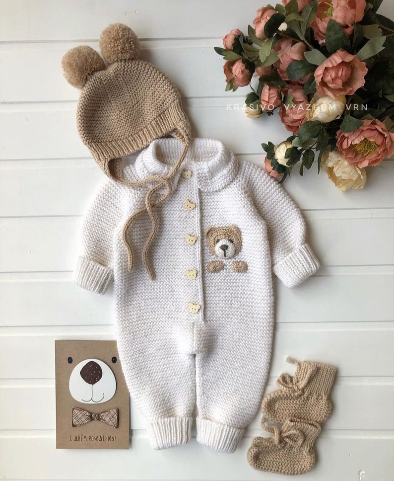 4 Piece Teddy Bear Newborn Suit and Set, Newborn Baby Graduation Dress, Unisex Baby Clothes, Baby Gifts, Homecoming Hospital Gift image 8