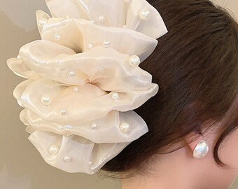 Luxurious Butterfly Claw Bridal Clip | Bold Statement Hair Accessory | Elegant Wedding & Event Headpiece | Hen Costume Accessory Date Night|