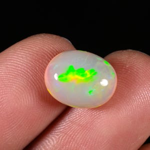 3,15 kt AAA+ melkachtig vuur natuurlijke Ethiopische opaal cabochon, ringmaat opaal drakenpatroon opaal cabochon