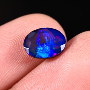 Natürlicher äthiopischer Schwarzopal facettierte ovale Form Edelstein - Blaues Feuer Welo Opal Stein für Schmuck - Oktober Geburtsstein 10x7x5 mm