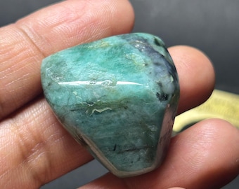 Cristal de esmeralda grande de 97 quilates, calidad AAA, esmeralda en bruto, esmeralda en bruto, esmeralda 100 % natural, piedra de nacimiento de mayo, esmeralda suelta en bruto.