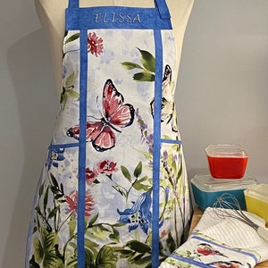 Playing with Panels Apron Pattern Digital