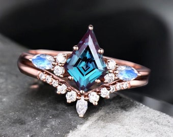 Juego de anillos de compromiso de alejandrita con corte de cometa natural, anillo de piedra lunar de oro rosa de 14 k, piedra natal de junio de Fairy Vermeil, regalo de aniversario para su esposa