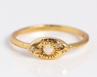 Liten och elegant förlovningsring i 14k gult guld med vit opal i vintagestil, liten löftering i vit opal för kvinnor, jubileumspresentring