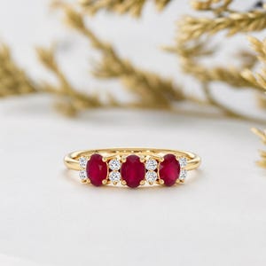 Natural Ruby Ring, 14k Ruby Stackable Ring, Round Diamonds and Oval Cut Rubies, Natural Stones and Genuine Gold, White, Yellow, Rose imagen 5