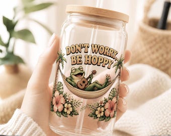 Don't Worry Be Hoppy Frog Tumbler, Iced Coffee Glass Can with Lid and Straw, Tropical Frog Cup, Cute 16oz Beer Can Glass
