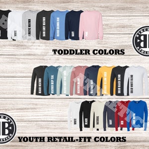 Puede incluir: Un gr&aacute;fico que muestra las diferentes opciones de color para camisas de manga larga para ni&ntilde;os peque&ntilde;os y j&oacute;venes. Las camisas son de Birch Bay Athletics. Los colores incluyen negro, blanco, gris deportivo, gris oscuro, azul Columbia, azul marino, rosa, gris negro, azul verde, azul polvoriento, malva, azul marino, amarillo dorado, mezcla negra s&oacute;lida, mezcla blanca s&oacute;lida, blanco, negro, natural, azul marino, rojo y azul real.
