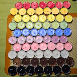 COLOR tealight Candles