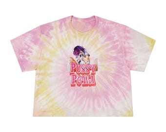 Feministisches Batik-Crop-Shirt.