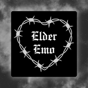Puede incluir: Diseño gráfico en blanco y negro de un corazón de alambre de púas con el texto "Elder Emo" en su interior.