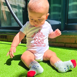 Personalise your own baby bodysuits!