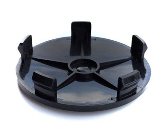 4 tapacubos centrales cromados de 68 mm / 64 mm para llantas VW + emblemas clásicos de metal.