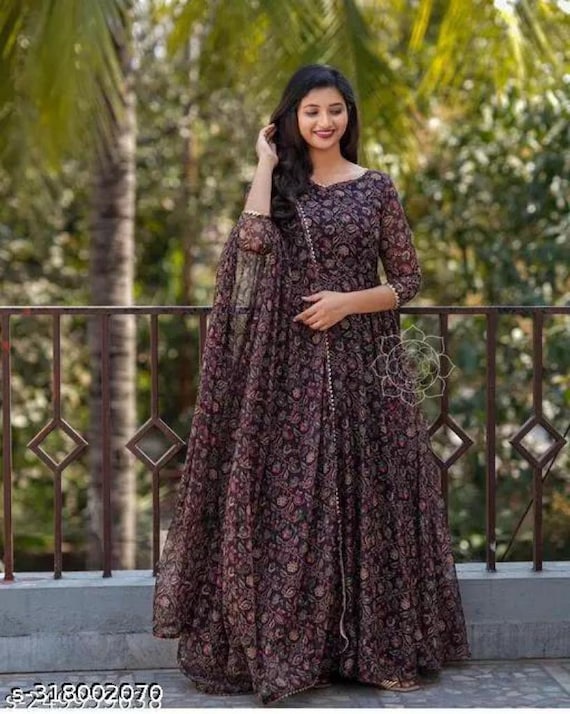 DESIGNER MAROON COLOURED EMBROIDERED ANARKALI KURTI!! – Royskart