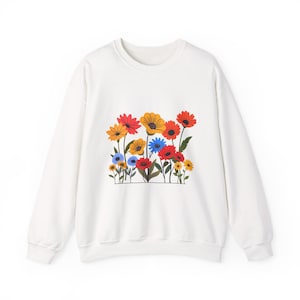Floral Crewneck Sweatshirt, Cozy Floral Sweatshirt, Spring Fashion Top, Unique Gift for Her, Casual Floral Sweatshirt, Unisex Sweatshirt