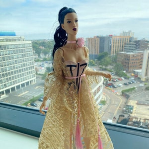 Nigel chia doll on sale