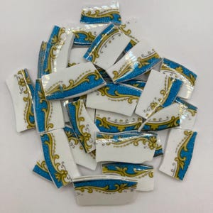 Türkis und goldfarbenes Trommelporzellan (nur die Kanten)