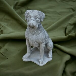 Detailed Boxer dog statue Concrete Boxer dog figurine Outdoor garden pet memorial decoration Massive pet yard sculpture for gift Large Boxer