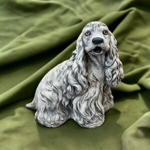 Concrete detailed Cocker spaniel statue Detailed Cocker spaniel puppy figuruine Outdoor dog memorial