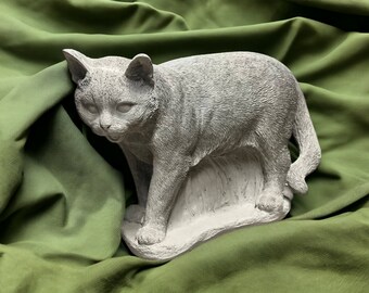 Mad standing cat figure Standing angry cat figurine Outdoor kitten statue