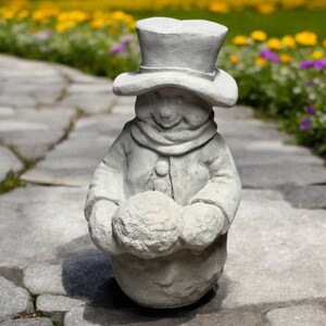 Massive snowman figure Holding snowball man statuary Outdoor garden winter decoration Detailed snowman sculpture