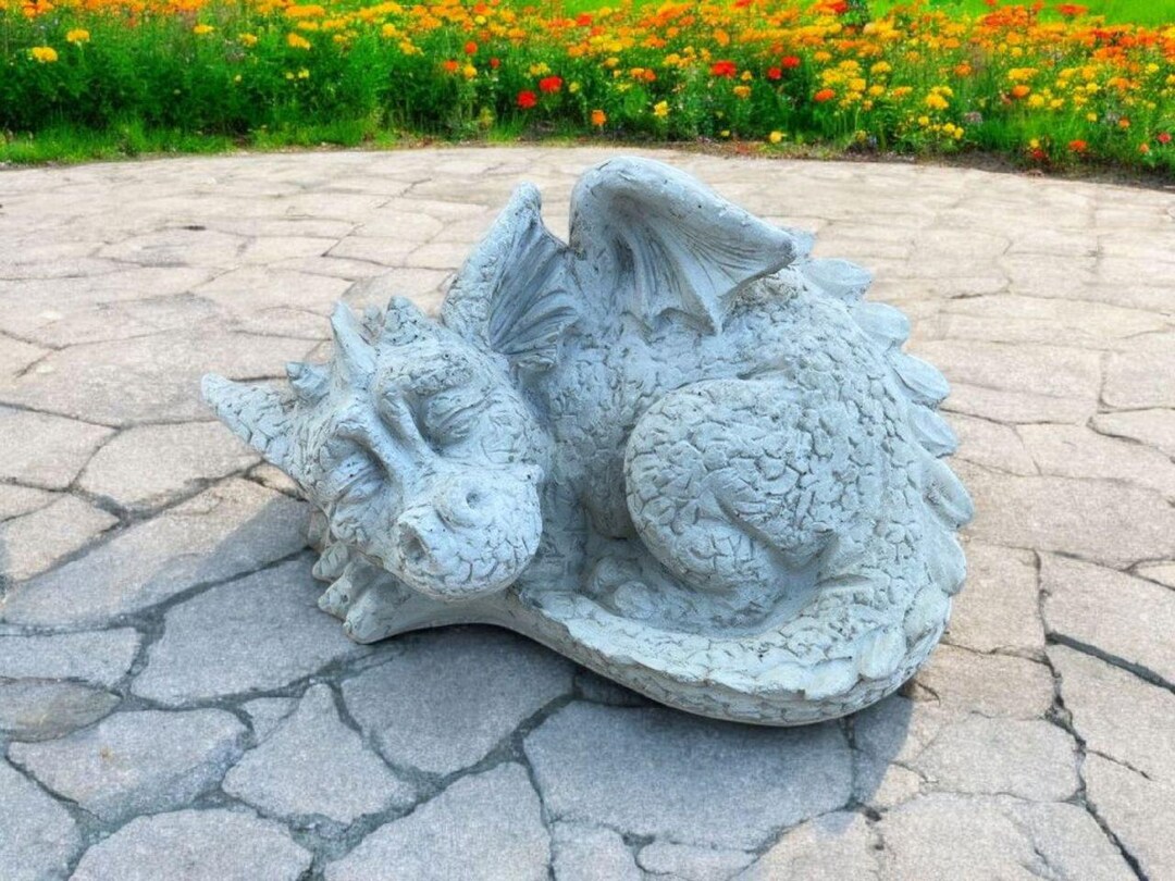 Concrete Dragon Figure Gothic Stone Statue Oriental Dragon Figurine ...