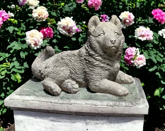 Concrete Siberian Husky sculpture Puppy Siberian Husky figure Stone laying dog statue Pet Loss memorial Outdoor dog grave marker