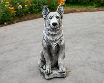 German Shepherd dog statue Painted German Shepherd dog figurine German Shepherd dog memorial Dog grave Sympathy pet gift