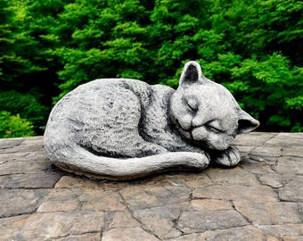 Stone cat garden sculpture Laying kitten figure Cat memorial Sleeping pet outdoor statue Sympathy gift decoration