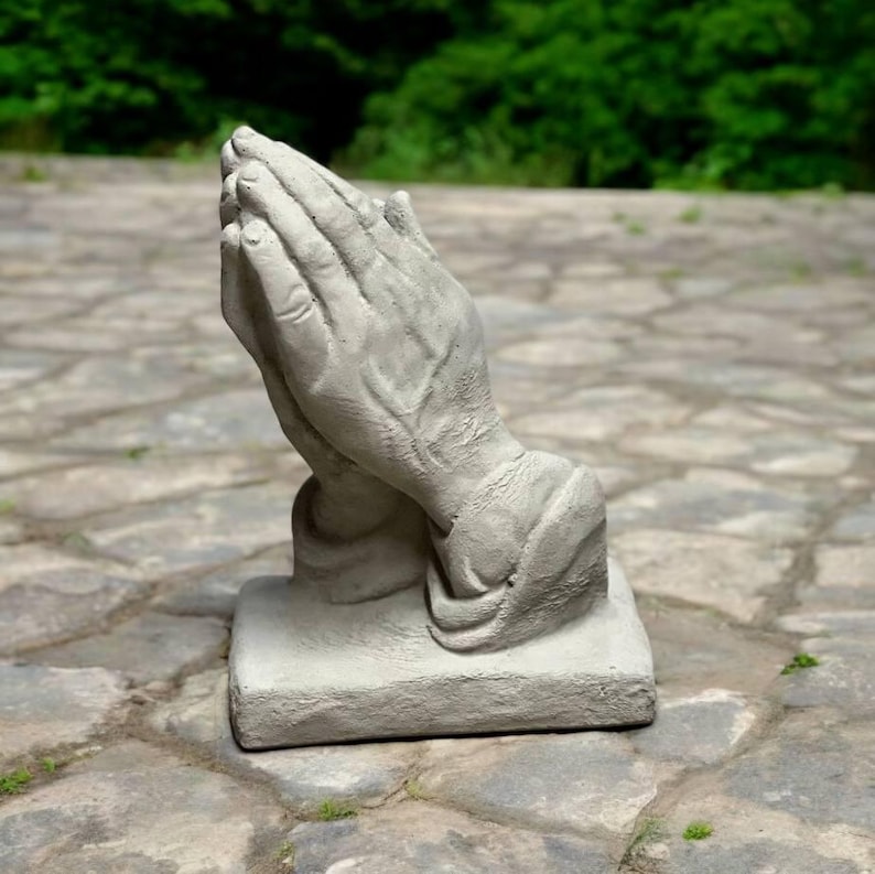 Stone Hands Yard Statue Praying Hands Garden Figure Concrete Hands ...