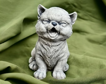 Smilling happy cat statue Yawning kitten sculpture Backyard pet memorial figure