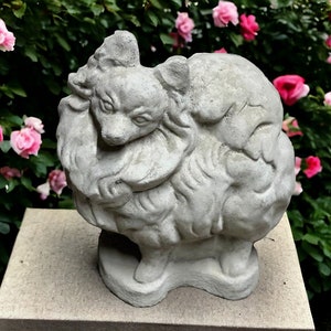 Detailed Pomeranian dog figure Concrete Pomeranian puppy figurine Realistic dog memorial stone