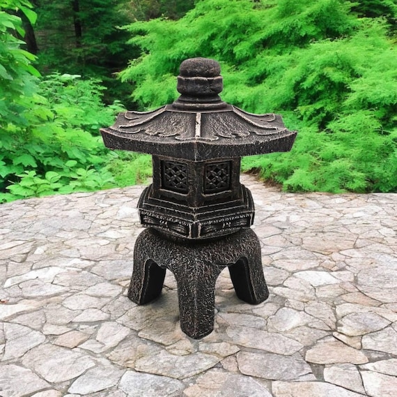 Concrete painted pagoda sculpture Asian style decoration Detailed black lantern three piece statue Patio pagoda figurine Backyard ornament